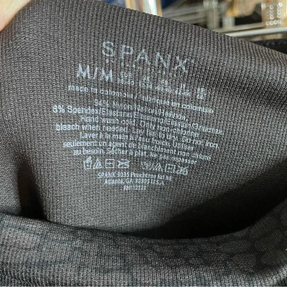 Spanx Leggings Look At Me Now Seamless Brown Black Animal Print Snake Croc - Picture 8 of 8